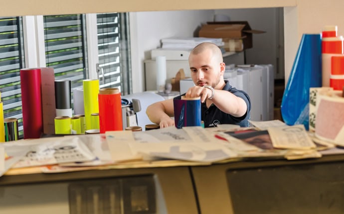 Bedruckung und Herstellung von Beschriftungen und Displays