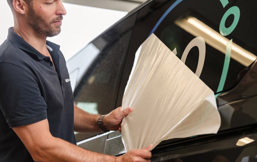 Wir wir Autos beschriften bei GB Druck